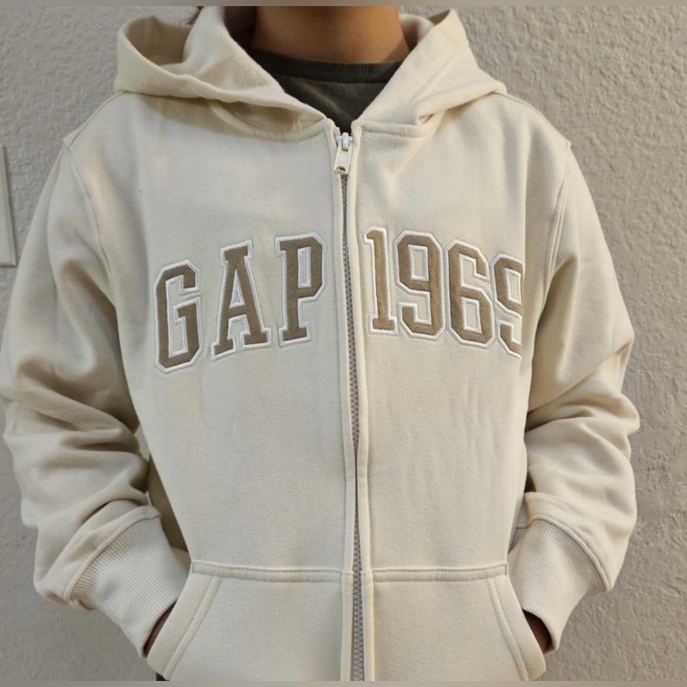 NWT Gap Boys Full Zip Embroidered Hoodie